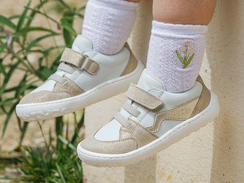 Les 8 meilleures marques de chaussures barefoot pour enfant