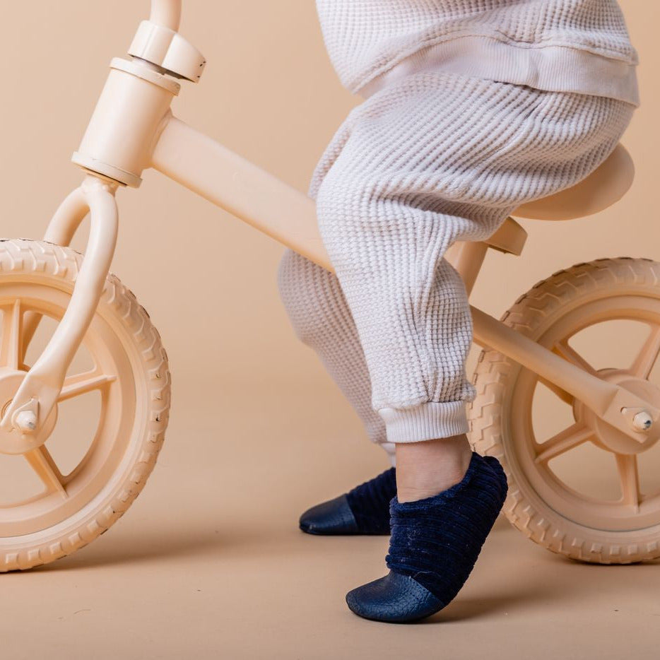 Les Pas Petits Velours Bleu Profond