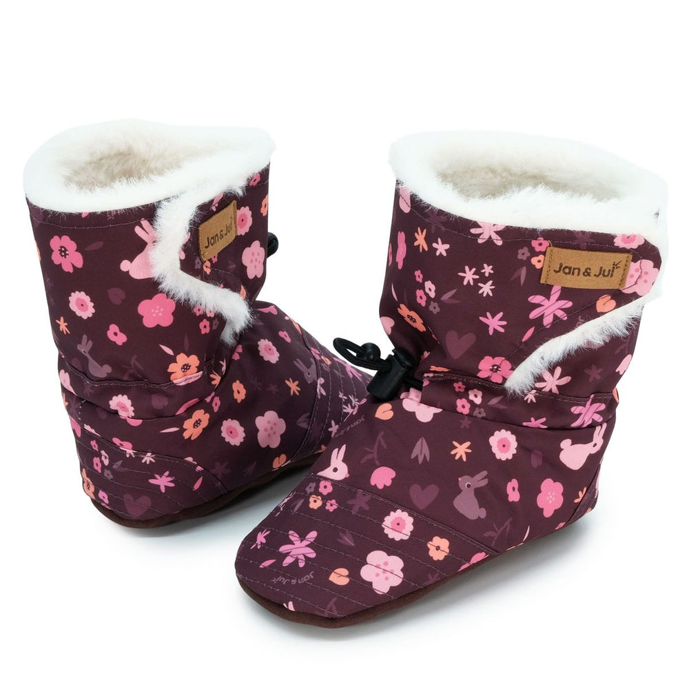 Jan And Jul Stay-Put Winter Bunny Blooms