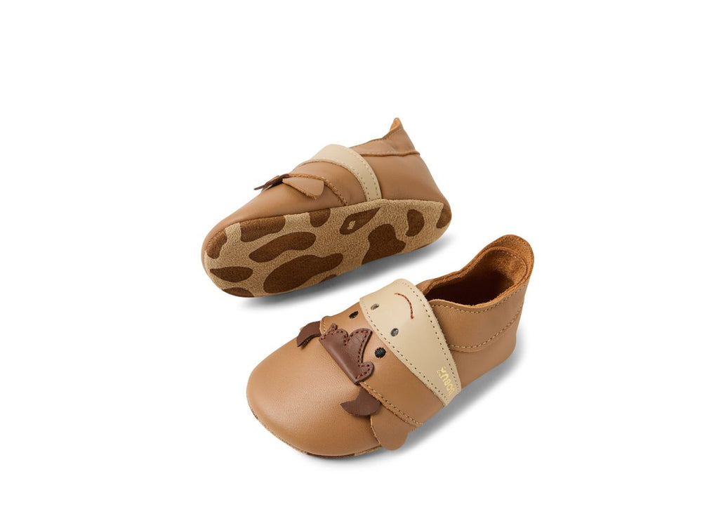 Bobux Pantuflas Mooley Cow Caramel