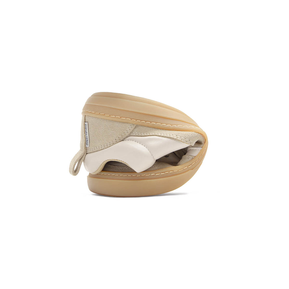 Zapato Feroz Adulto Freekers Cheste Off White Beige