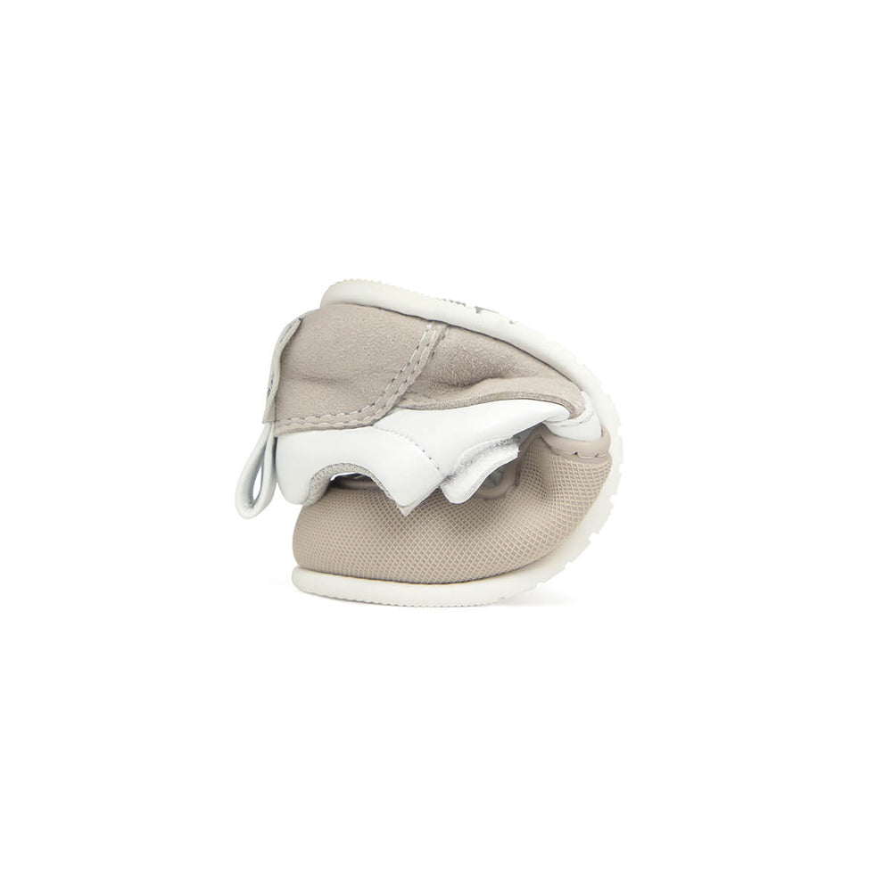 Zapato Feroz Cheste Feroz Blanco Gris