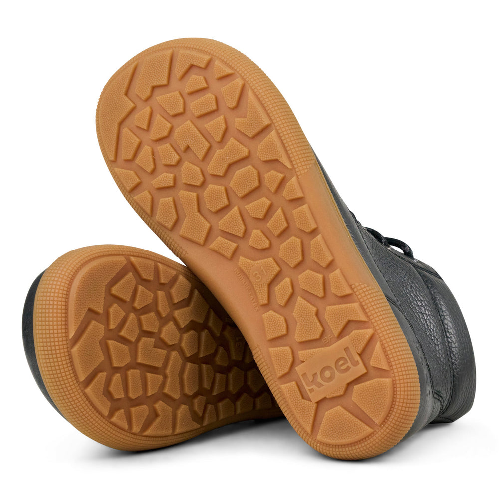 Koel Barefoot Dry de napa negra