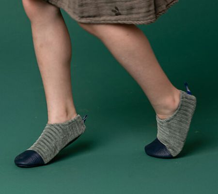 Les Pas Petits Terciopelo Gris Verde