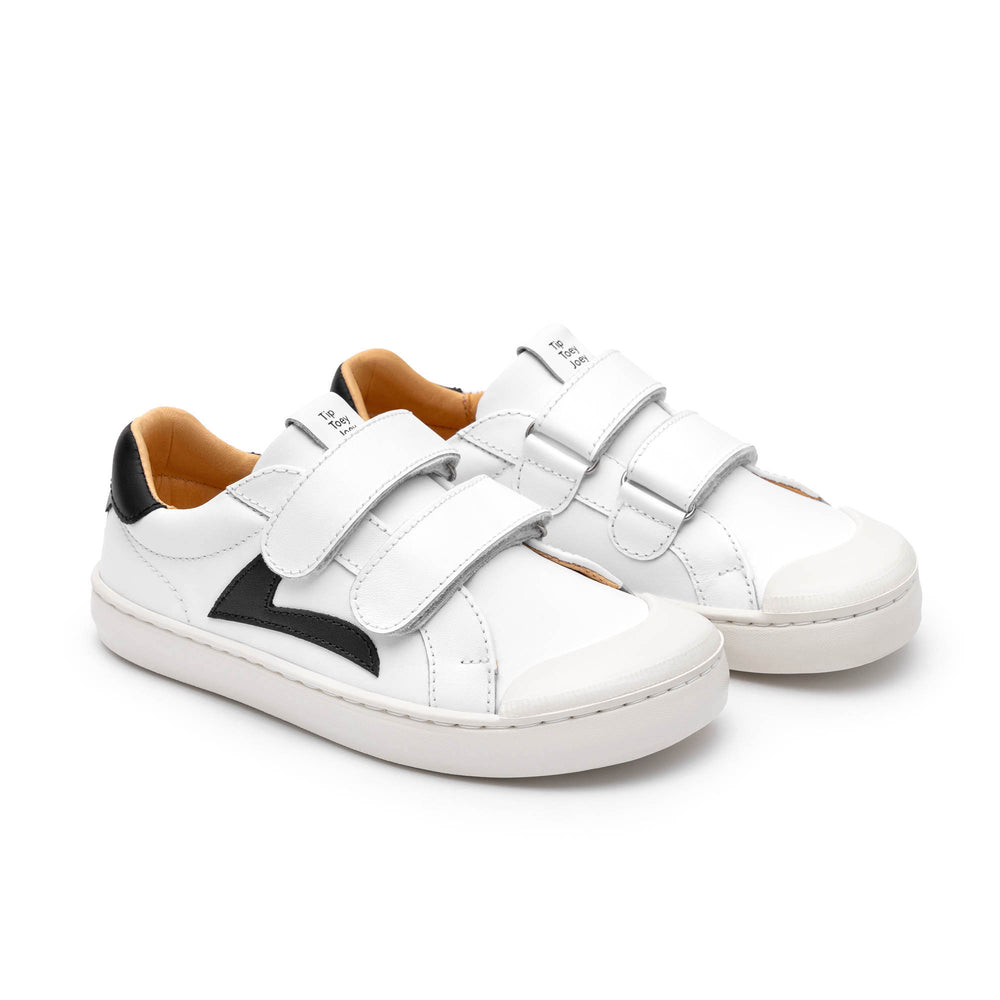 Tip Toey Joey Kidos Hopper White Black