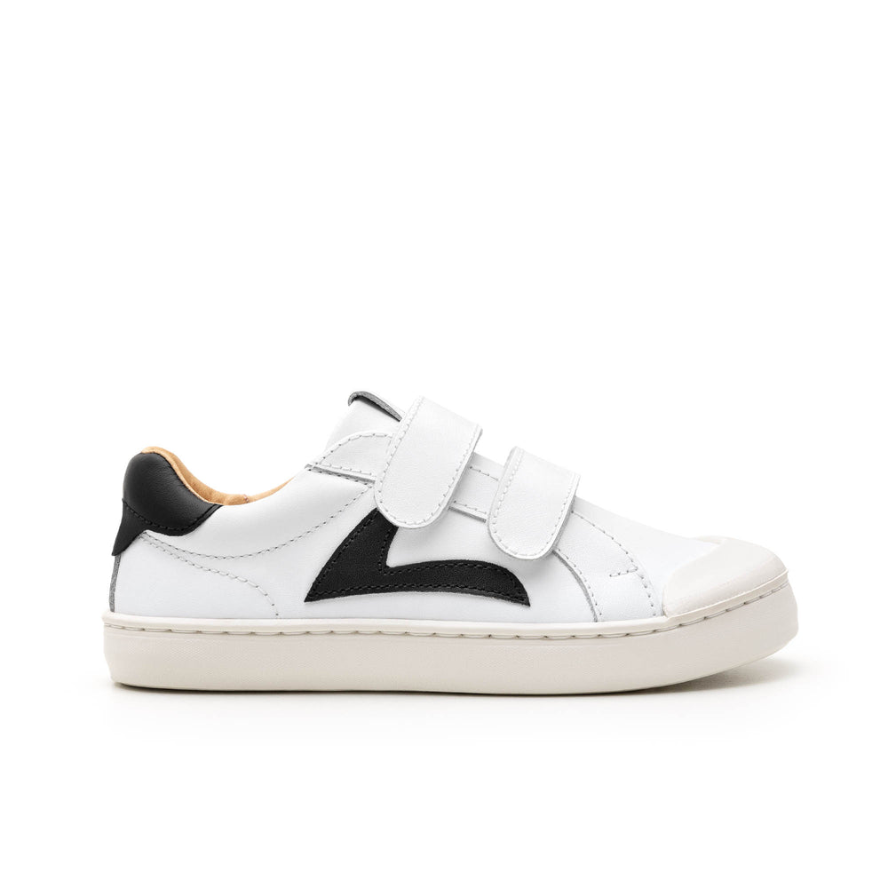 Tip Toey Joey Kidos Hopper White Black