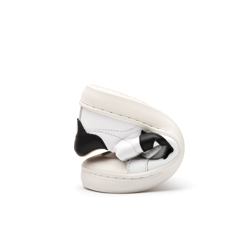Tip Toey Joey Kidos Hopper White Black