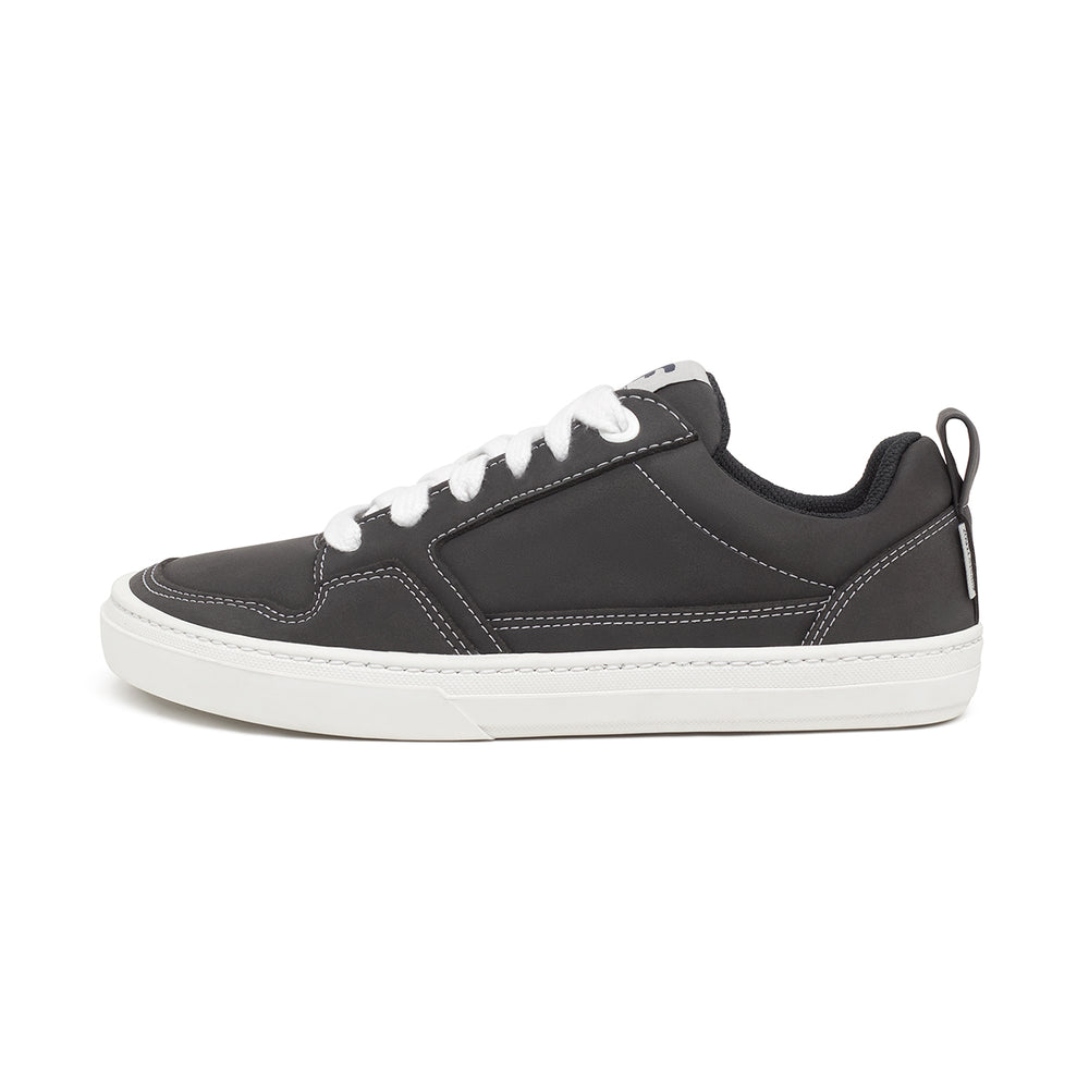 Zapato Feroz Adulto Cheste Negro