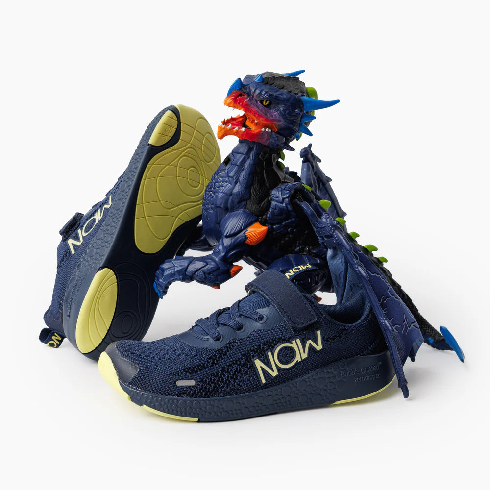 Naw Ehuna Fly II Midnight Sail