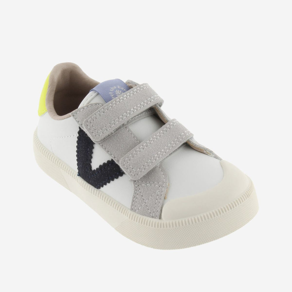 Victoria Barefoot Oliver Efecto Piel Detalles Marino