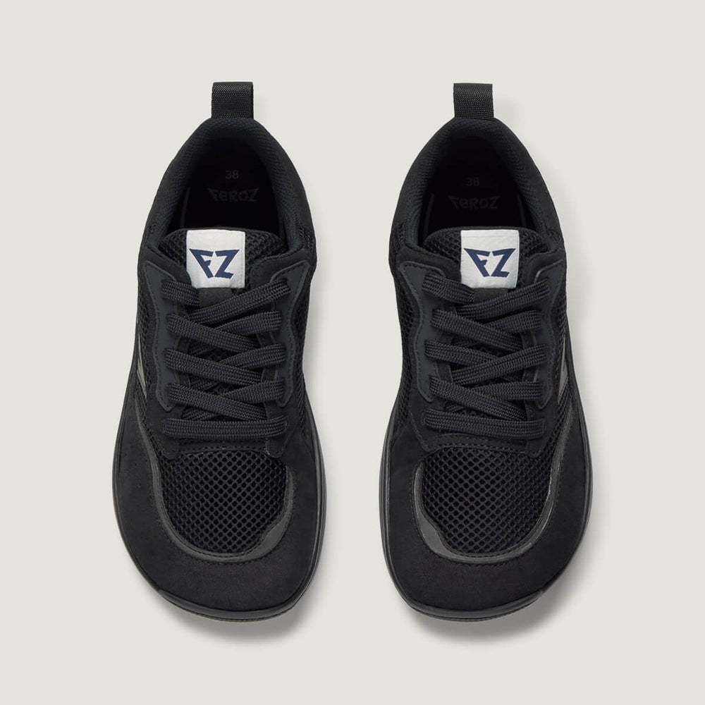 Zapato Feroz para adulto Tibi Freekers negro de serraje